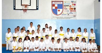 Novi pojasevi za 35 članova Karate kluba Brotnjo-Herecgovina
