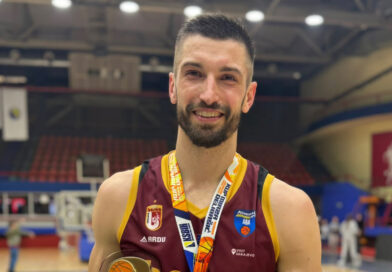 KUP MIRZA DELIBAŠIĆ Bosna dominantno do petog trofeja, Brotnjak Jure Zubac podigao pehar u Boriku KUP MIRZA DELIBAŠIĆ Bosna dominantno do petog trofeja, Brotnjak Jure Zubac podigao pehar u Boriku
