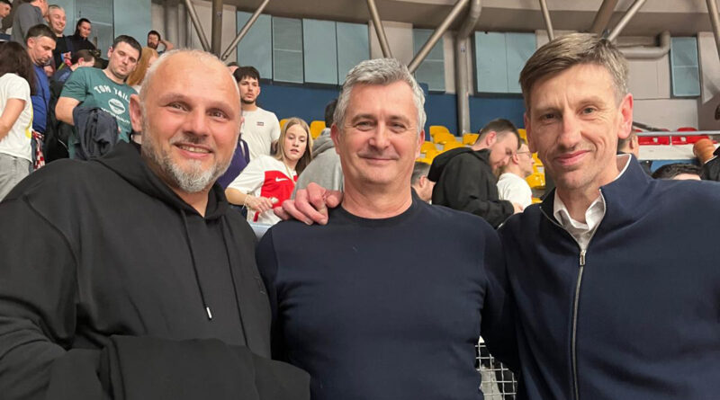 Susret broćanskih košarkaških  legendi u Zagrebu