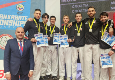 Ponos Brotnja: Ivan Pahar osvojio s Hrvatskom srebro na Balkanskom prvenstvu Ponos Brotnja: Ivan Pahar osvojio s Hrvatskom srebro na Balkanskom prvenstvu