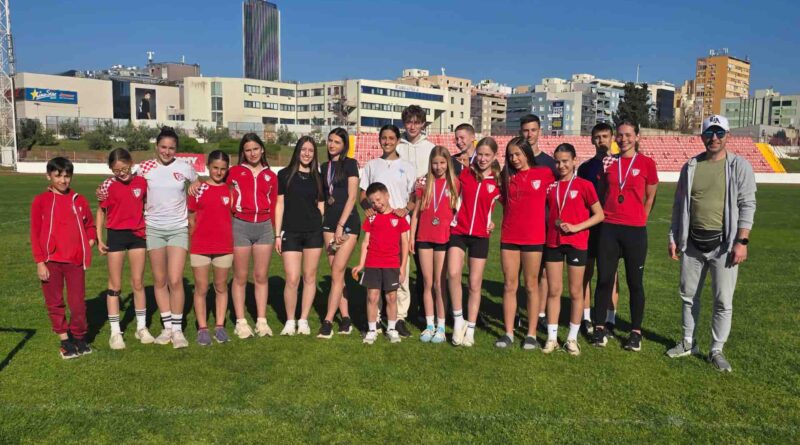 AK BROTNJO Sjajan početak sezone na 13. Međunarodnom uskrsnom mitingu u Splitu AK BROTNJO Sjajan početak sezone na 13. Međunarodnom uskrsnom mitingu u Splitu