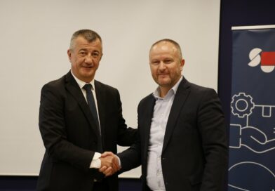 Hrvatska pošta Mostar i Sveučilišni odjel Prometa i logistike potpisali sporazum o suradnji Hrvatska pošta Mostar i Sveučilišni odjel Prometa i logistike potpisali sporazum o suradnji
